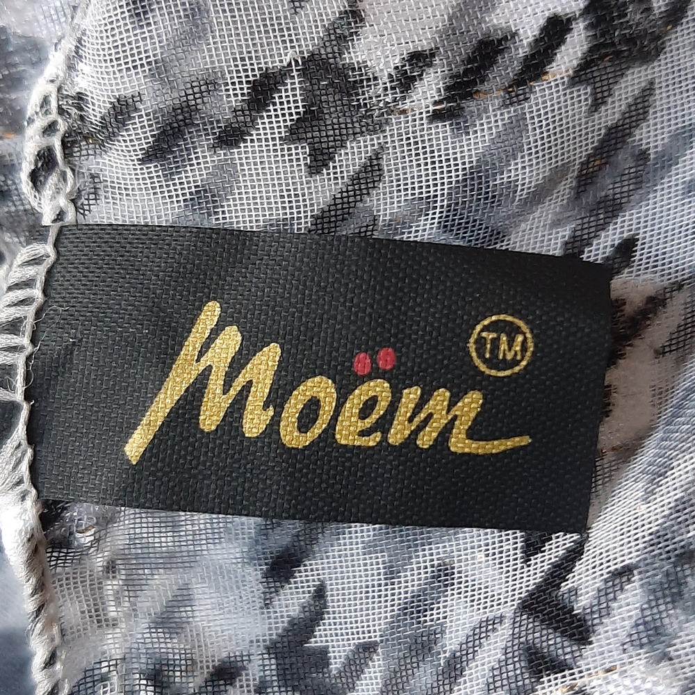 Moem Black and White Houndstooth Fabric